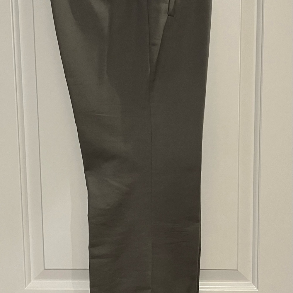 Banana Republic Men's Khaki Chinos